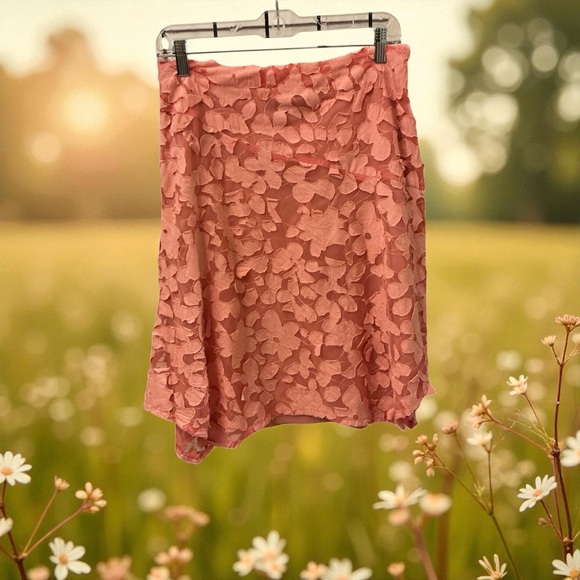 Donna Rae Dresses & Skirts - Donna Rae New York Asymmetrical Floral Skirt in Coral